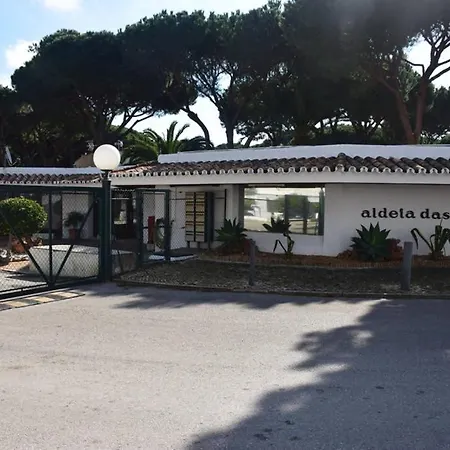 Pedro Do Mar Praia Da Falesia * Αλμπουφέιρα